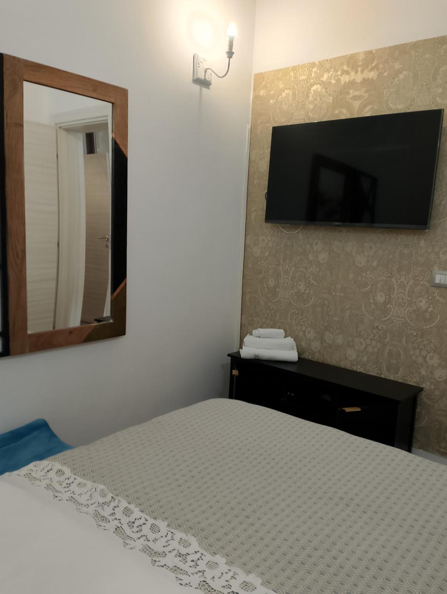 Bed and Breakfast Leodi Лечче Экстерьер фото